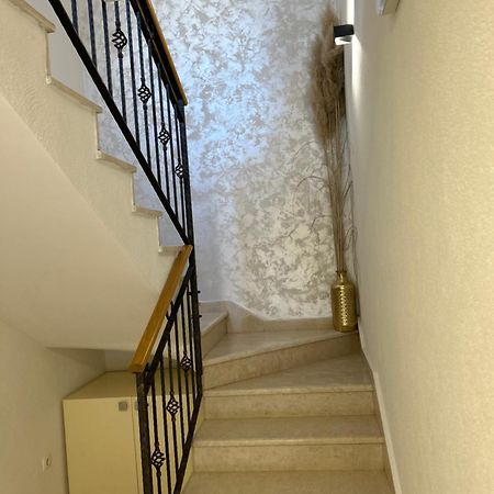 Apartmani Arapovic Baška Voda Екстериор снимка