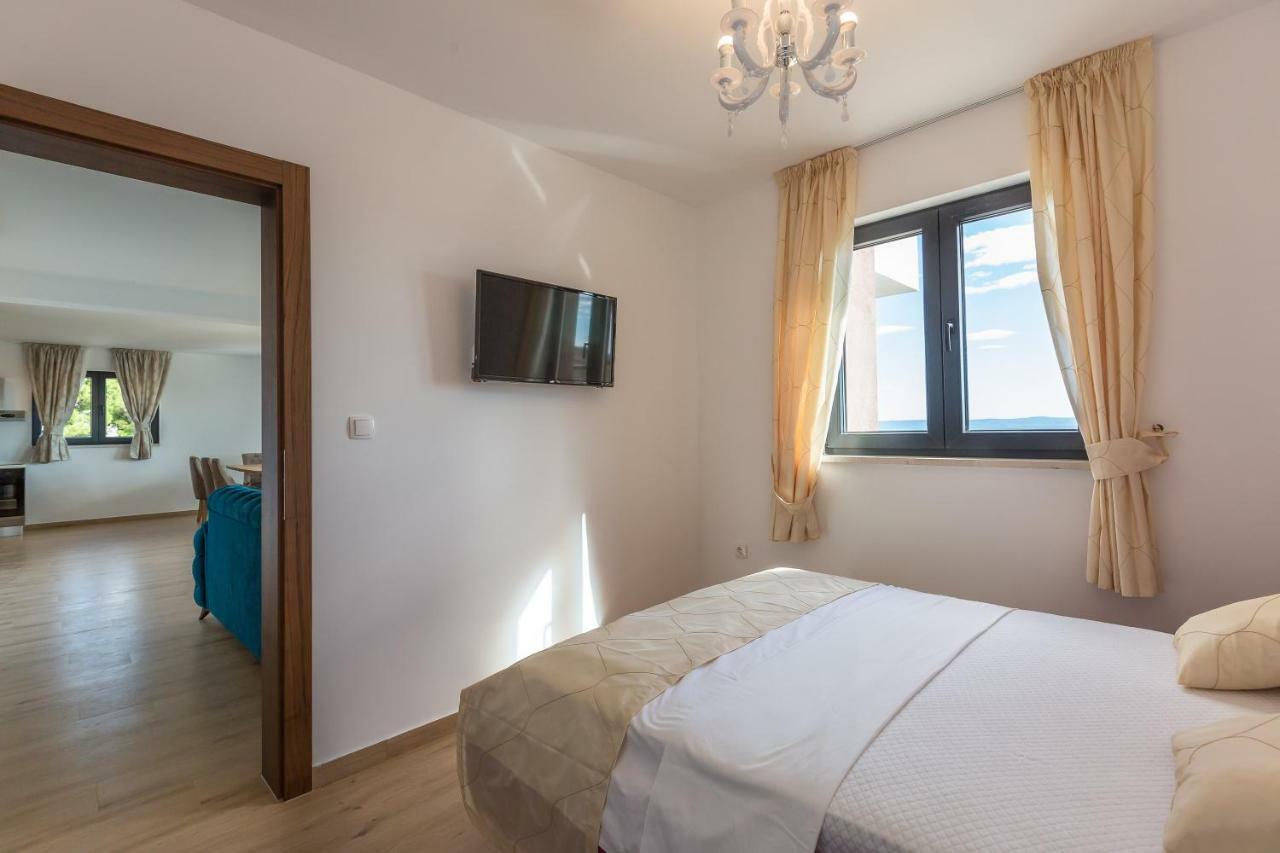 Apartmani Arapovic Baška Voda Екстериор снимка
